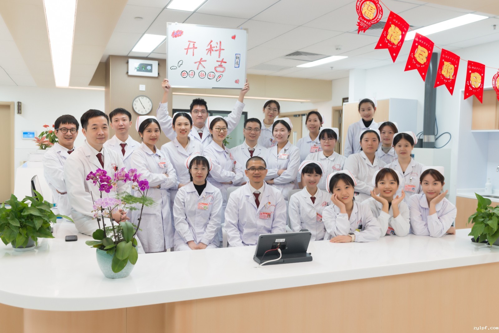 D8A_0006.jpg D8A_0006.jpg